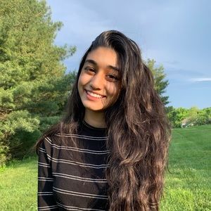 Meet your Posher, Azra